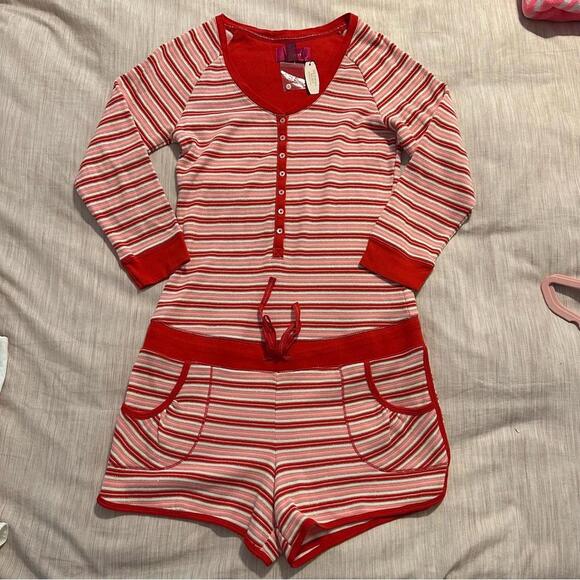 Victoria’s Secret Pink & Red Striped One Piece Romper Sleepwear Pajamas - Picture 1 of 5